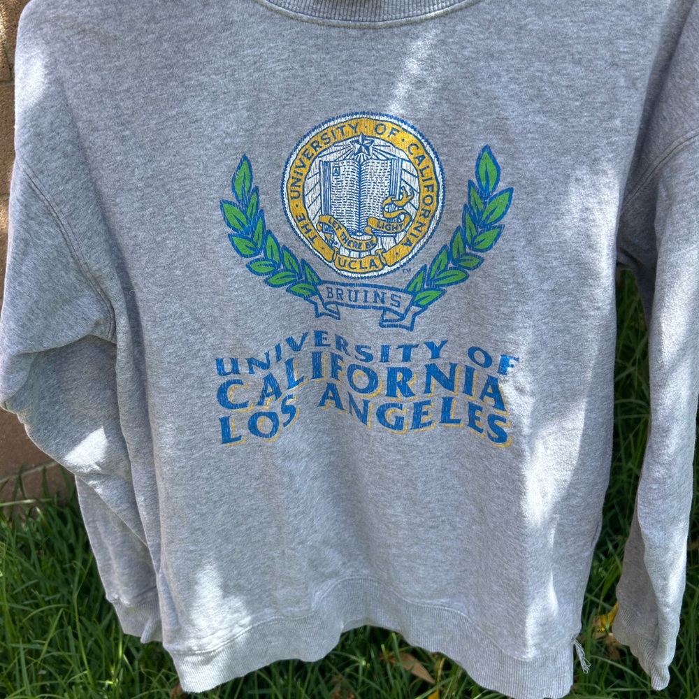 University of California Los Angeles Gray Crewneck Sweater